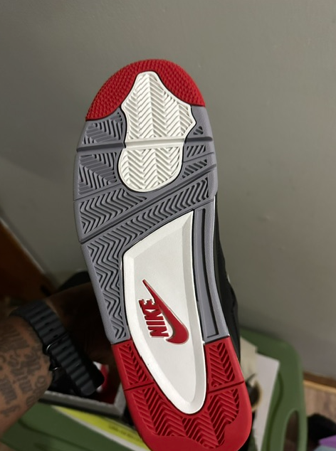 Air Jordan 4 'Bred Reimagined'
